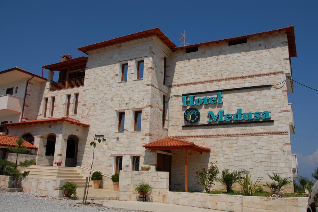Hotel Medousa Kriopigi Exterior photo